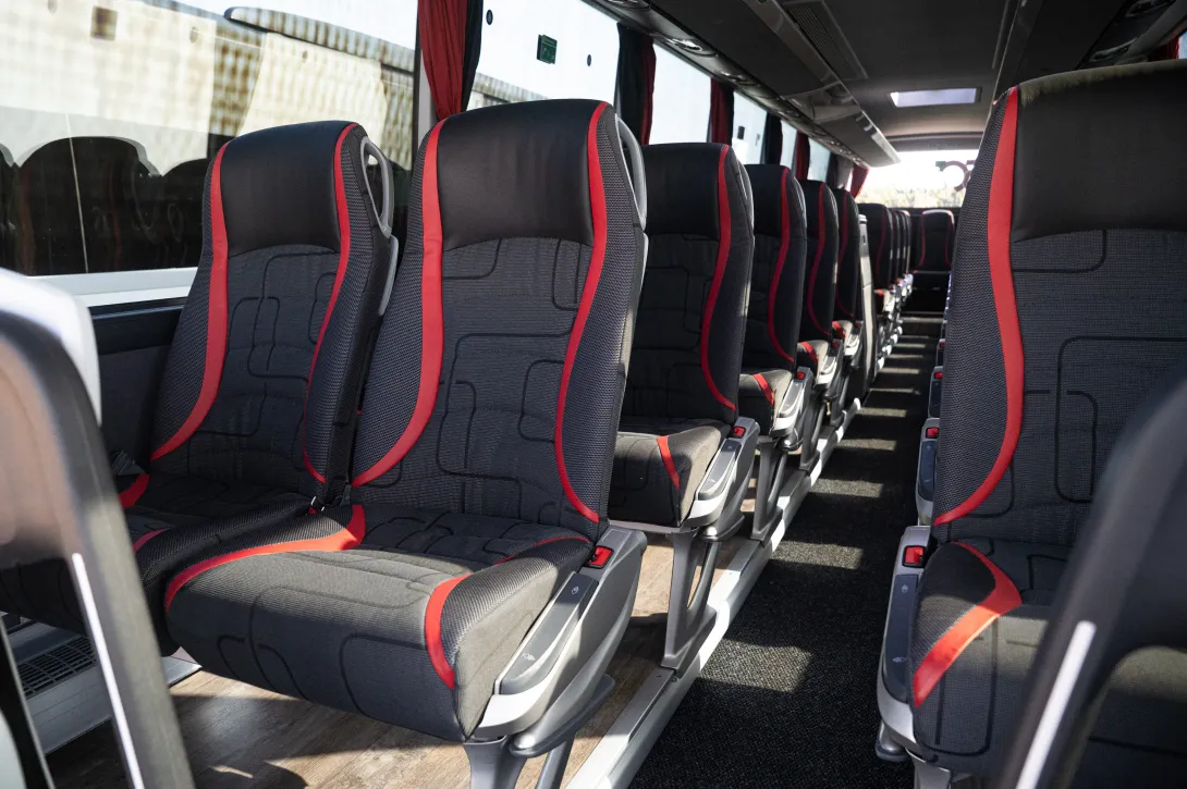 Intérieur Autocar Erny Wewer rouge et noir